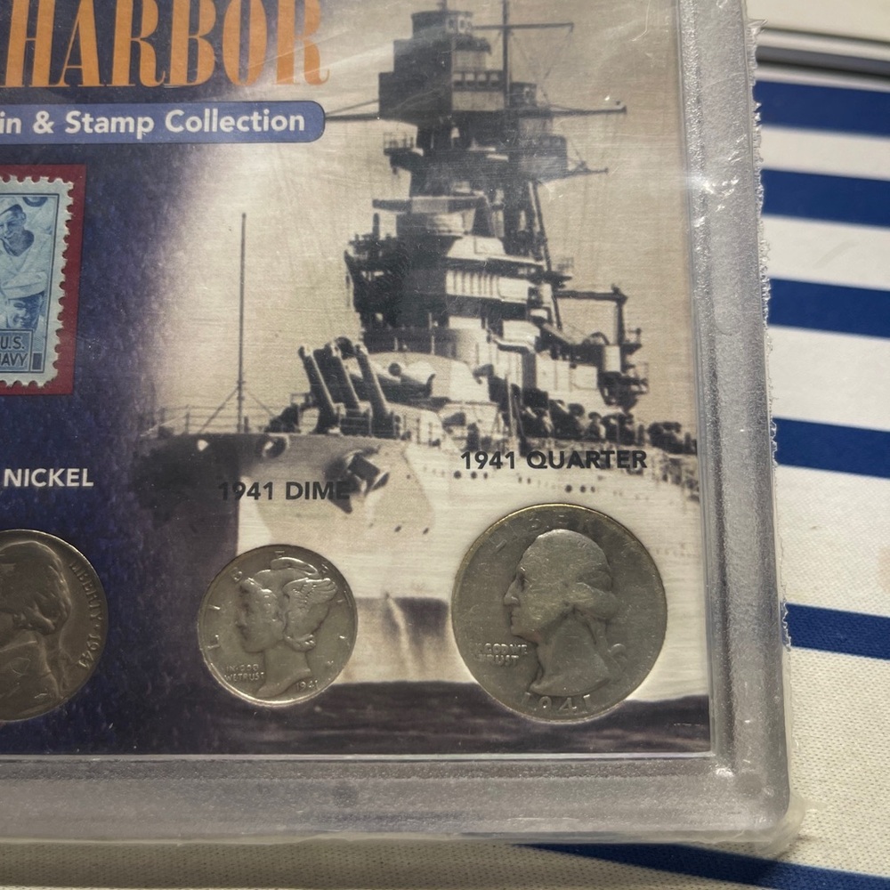 NEW 1941 Pearl Harbor Commemorative Coin & Stamp Collection, Navy Stamp, 4 Coins - Picture 3 of 5